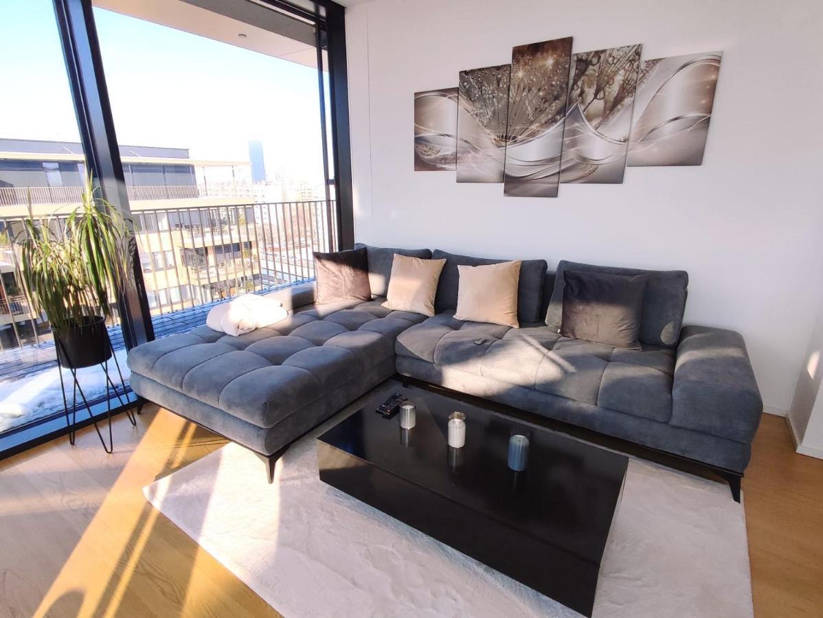 Panorama Apartment Vienna - Free Parking, Sauna & Fitness Eksteriør billede