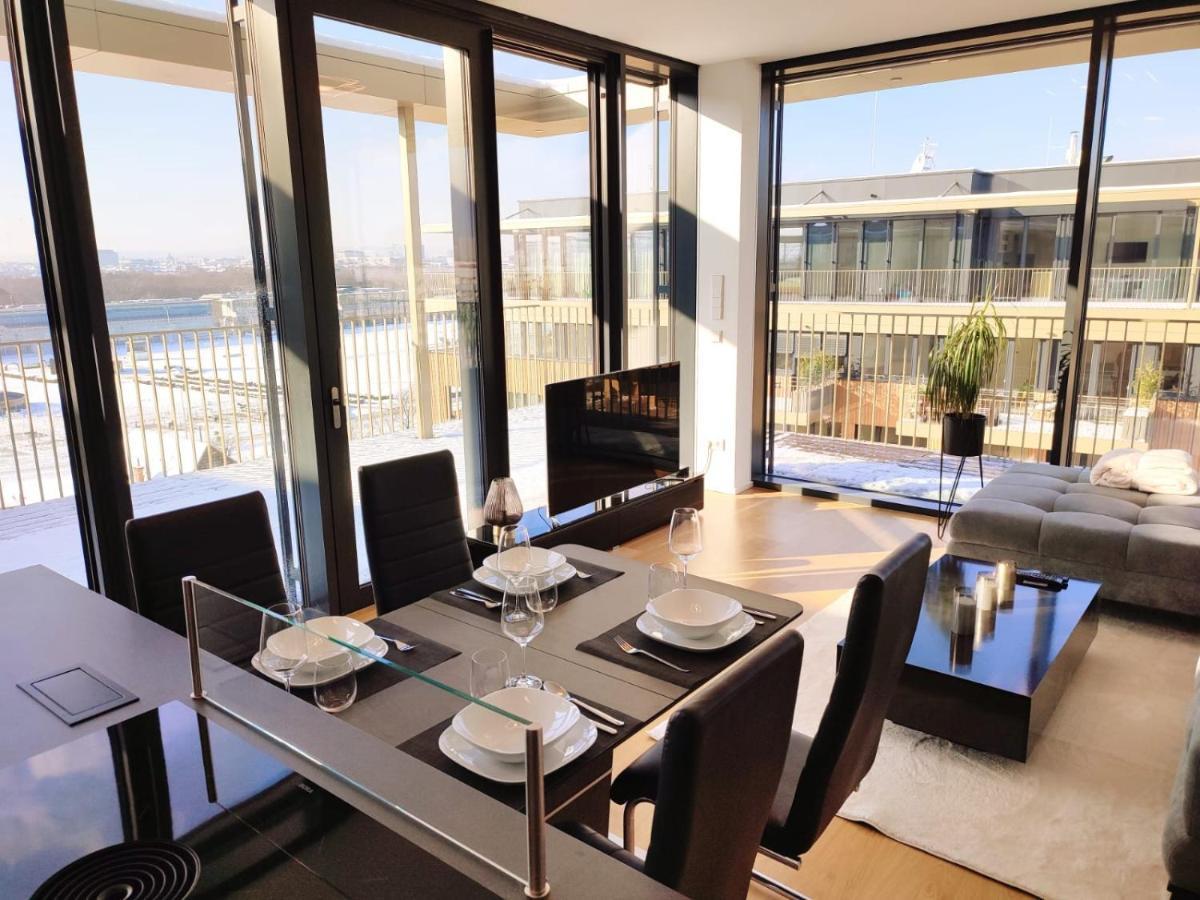 Panorama Apartment Vienna - Free Parking, Sauna & Fitness Eksteriør billede