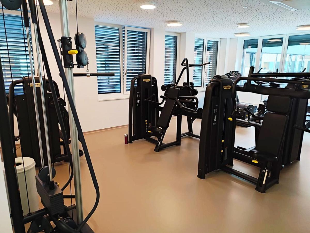 Panorama Apartment Vienna - Free Parking, Sauna & Fitness Eksteriør billede
