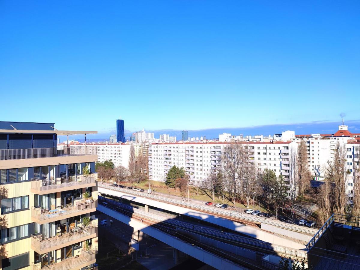 Panorama Apartment Vienna - Free Parking, Sauna & Fitness Eksteriør billede