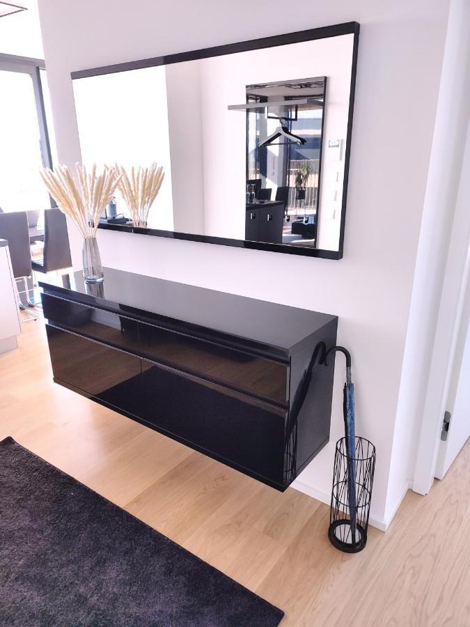 Panorama Apartment Vienna - Free Parking, Sauna & Fitness Eksteriør billede