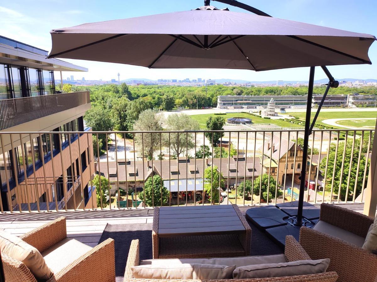 Panorama Apartment Vienna - Free Parking, Sauna & Fitness Eksteriør billede